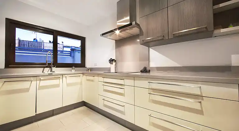 Great family villa close to the beach for rent