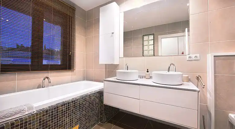 Great family villa close to the beach for rent