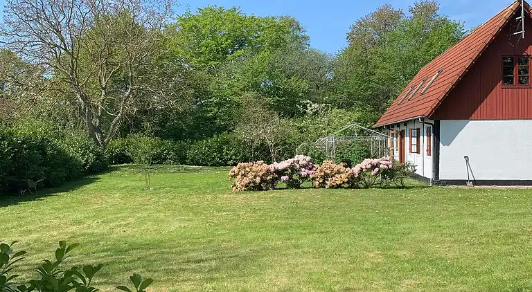 Idyllisk landsted på solskinsøen