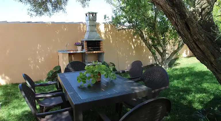 El Chorrillo house with private pool