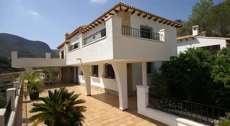 Villa in L'Atzúbia