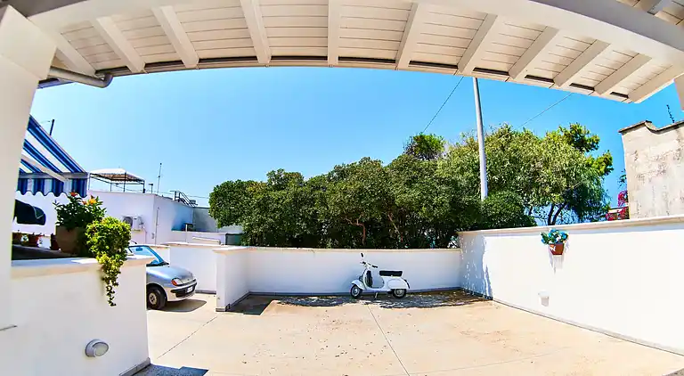 The Count's apartment, Salento