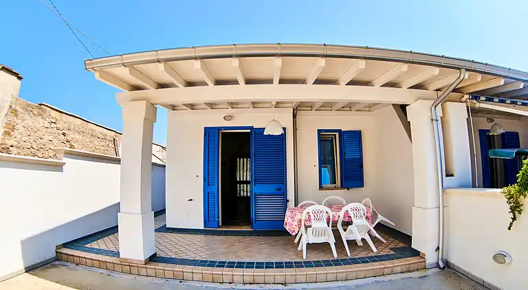 The Count's apartment, Salento