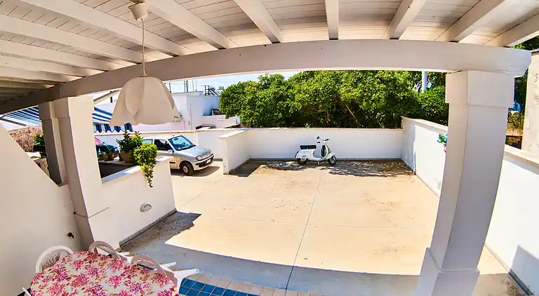 The Count's apartment, Salento