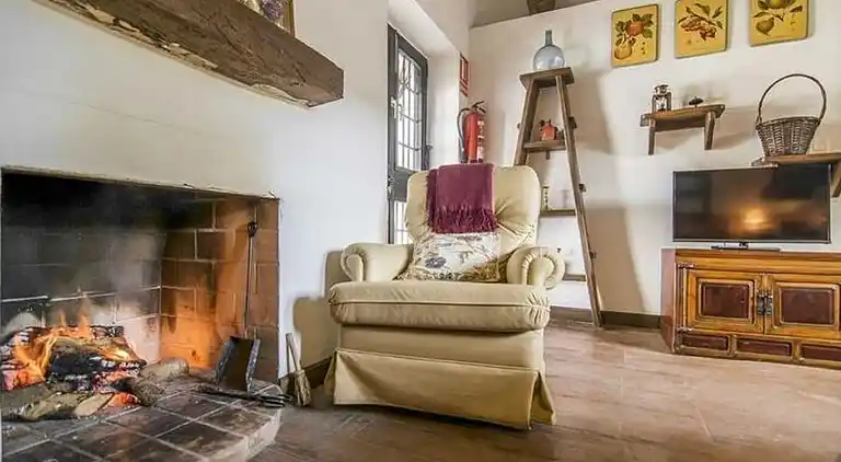 Holiday home in Escóznar