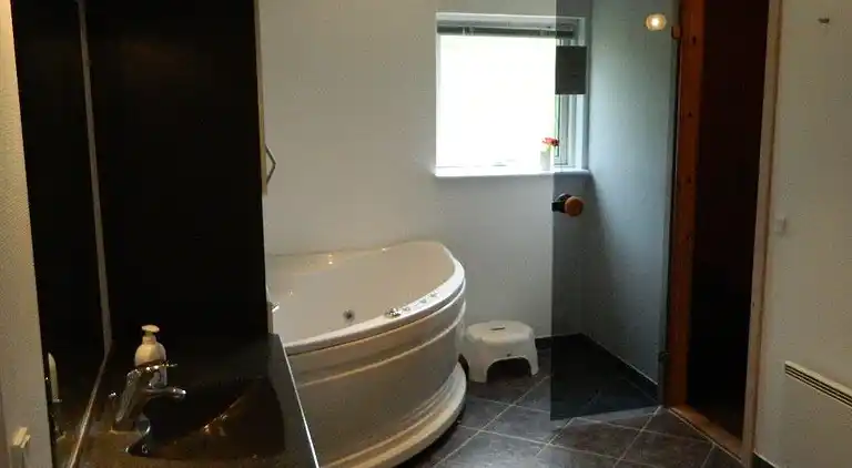 Sommerhus ved Øer Strand