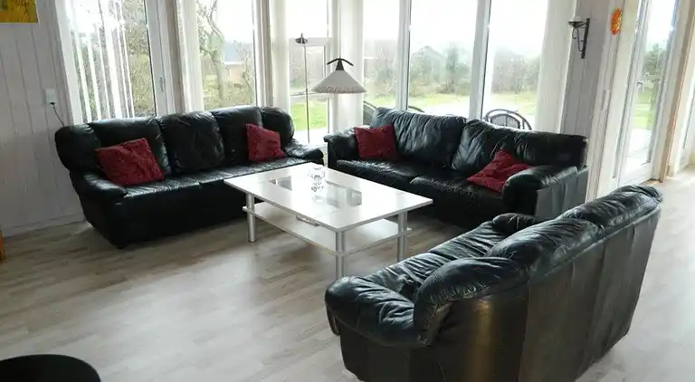 Sommerhus ved Øer Strand