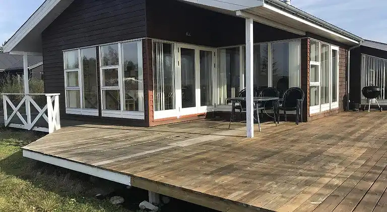 Sommerhus ved Øer Strand