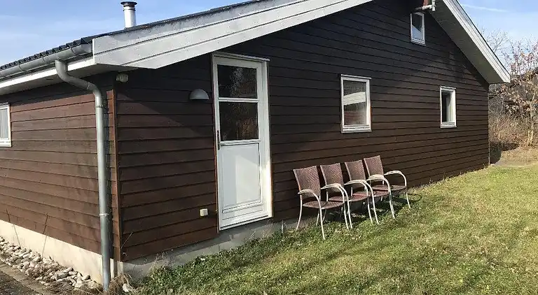 Sommerhus ved Øer Strand
