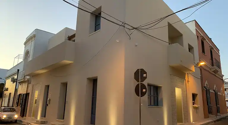 2 rooms apartment only 50 mt from the Jonio sea