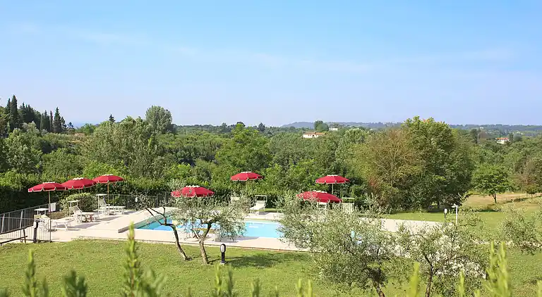 Villa con 2 camere da letto e giardino privato con  barbecue