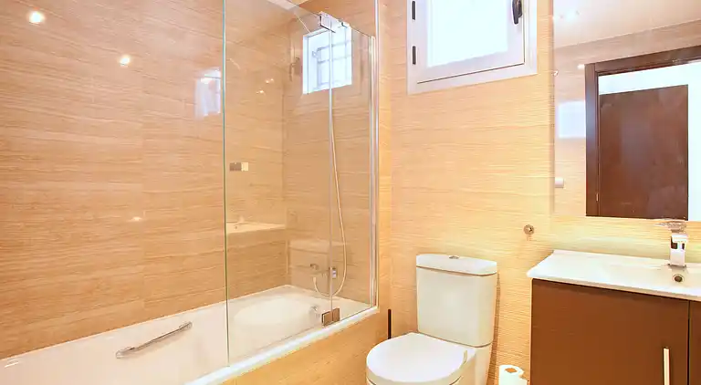 Modern ground floor apartment Floresta sur