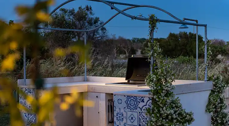 Leukos, charmant villa in Salento with exclusive pool.