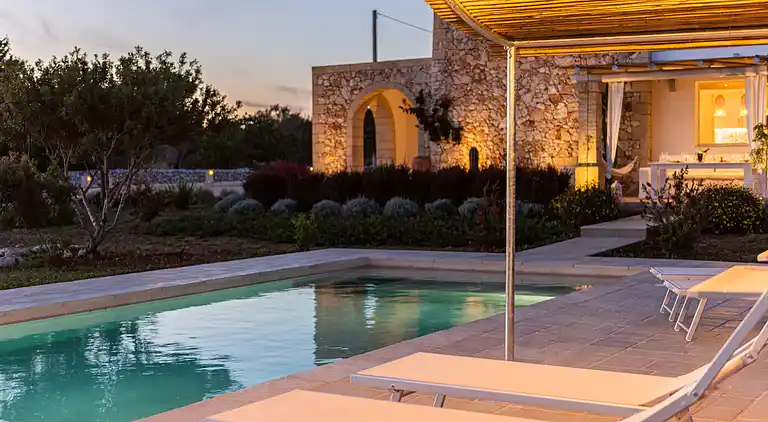 Leukos, charmant villa in Salento with exclusive pool.