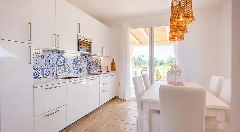 Leukos, charmant villa in Salento with exclusive pool.