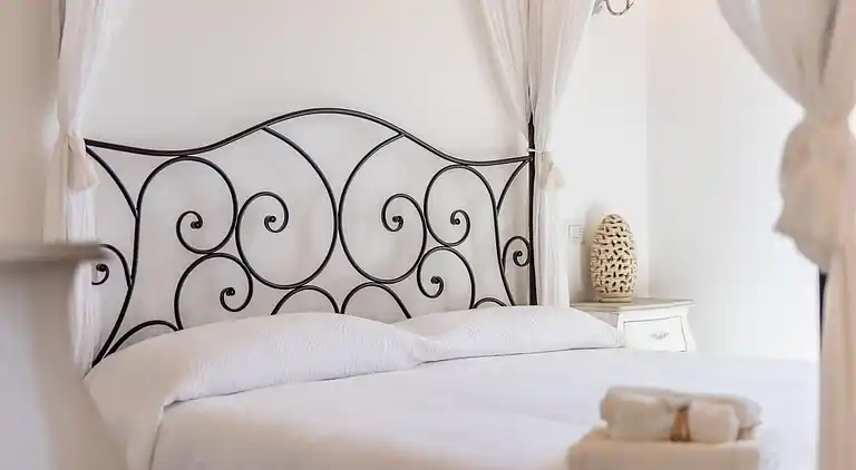 Leukos, charmant villa in Salento with exclusive pool.