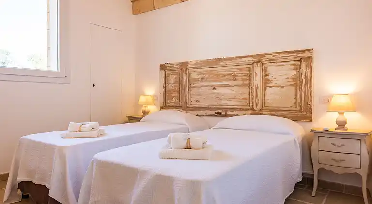 Leukos, charmant villa in Salento with exclusive pool.