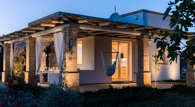 Leukos, charmant villa in Salento with exclusive pool.