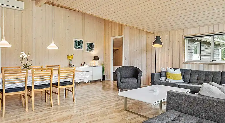 Holiday home in Kvie Sø