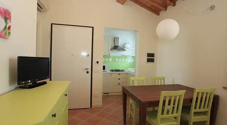 Første etage lejlighed, ét soveværelse