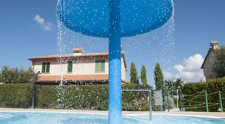 GROUND FLOOR ONE BEDROOM APARTMENT