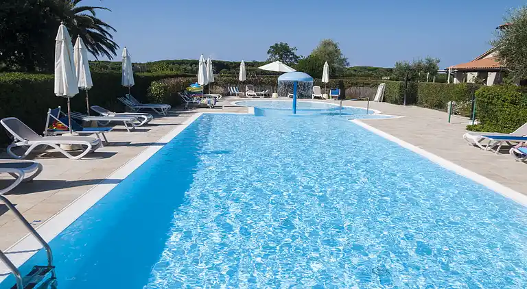 GROUND FLOOR ONE BEDROOM APARTMENT