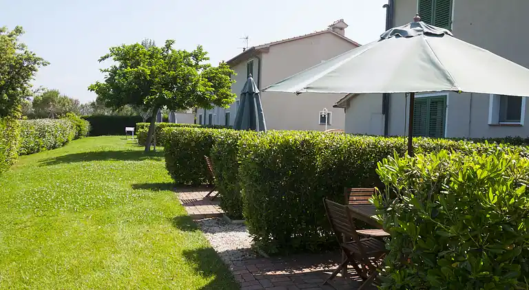 FIRST FLOOR ONE BEDROOM APARTMENT