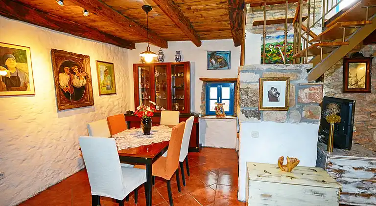 Beautiful Istrian stone house with private pool and garden 