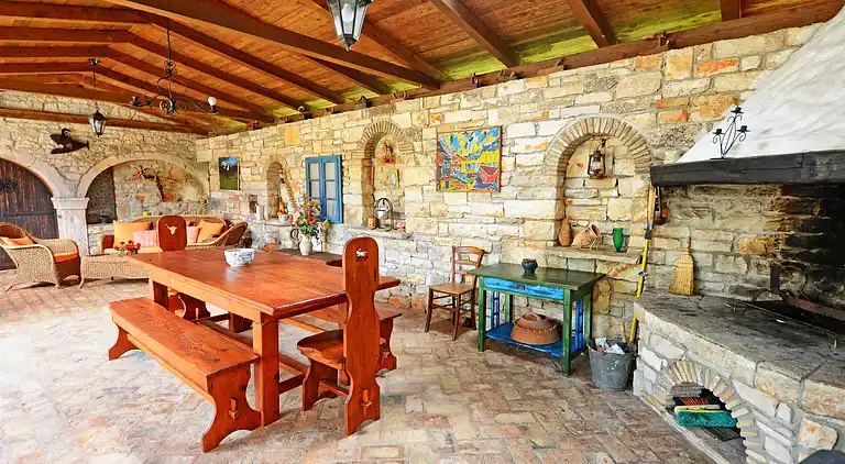 Beautiful Istrian stone house with private pool and garden 