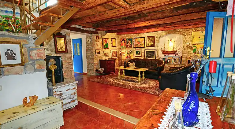 Beautiful Istrian stone house with private pool and garden 