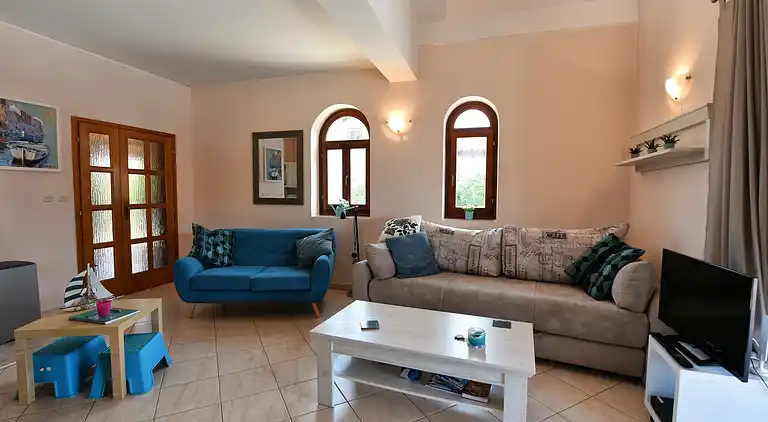 Smukt sommerhus med privat pool og have