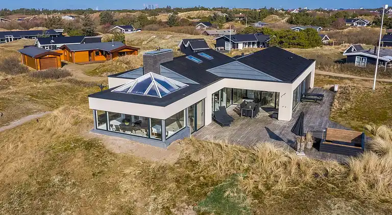 Sommerhus ved Rindby Strand