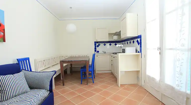 GROUND FLOOR TWO BEDROOM APARTMENT