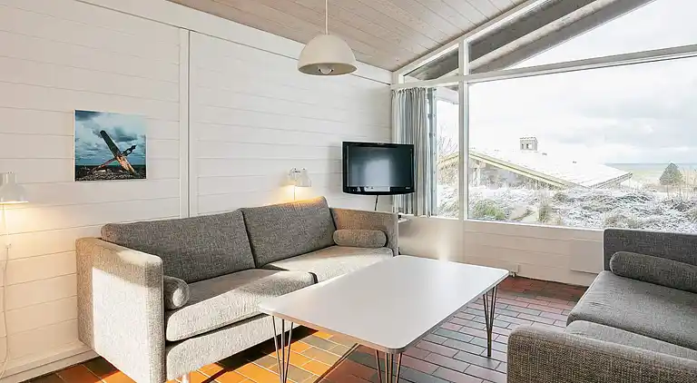 B-3½ room,renovated, Ocean view