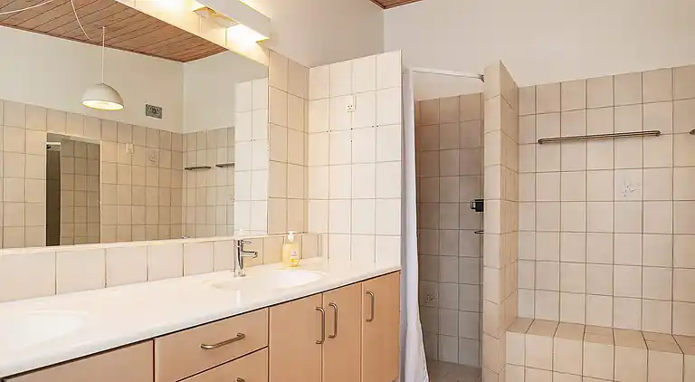 4½ room,2 bathrooms