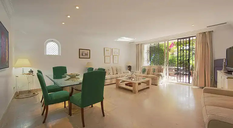 White Pearl beach J4, ground floor apartment 