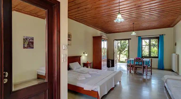 Villaggio Cretese vicino alla spiaggia