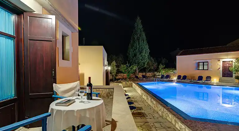 Villaggio Cretese vicino alla spiaggia