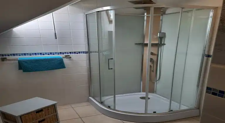 Semesterbostad i Champteussé-sur-Baconne