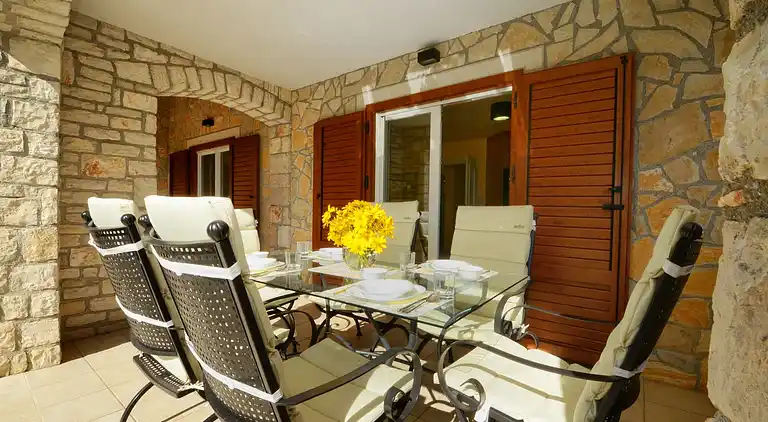 Beautiful new holiday villa with private pool, garden