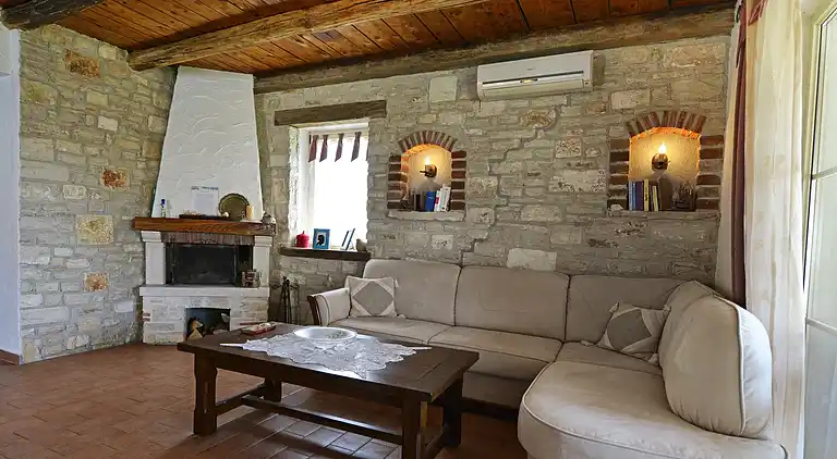 The villa with pool and garden, perfect for a family holiday