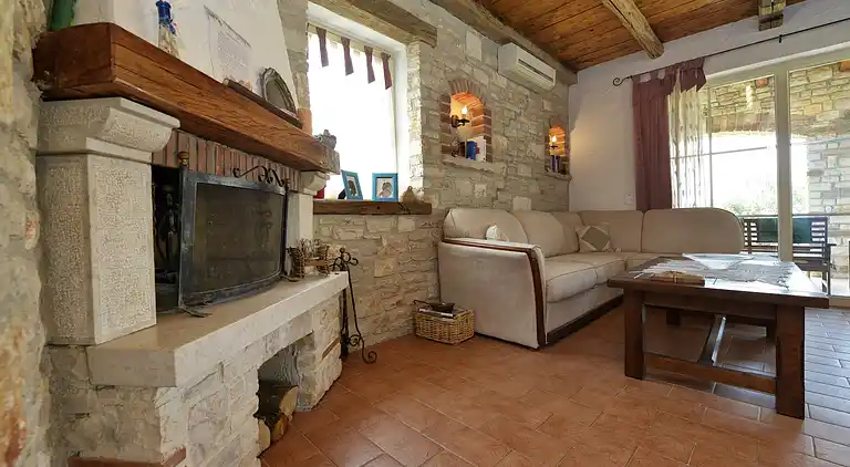 The villa with pool and garden, perfect for a family holiday