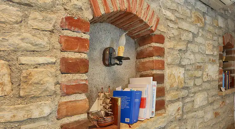 The villa with pool and garden, perfect for a family holiday