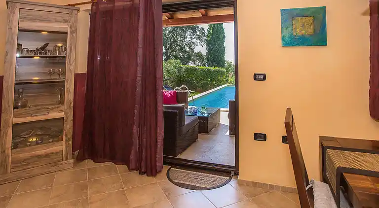 Beautiful villa with pool and a great garden