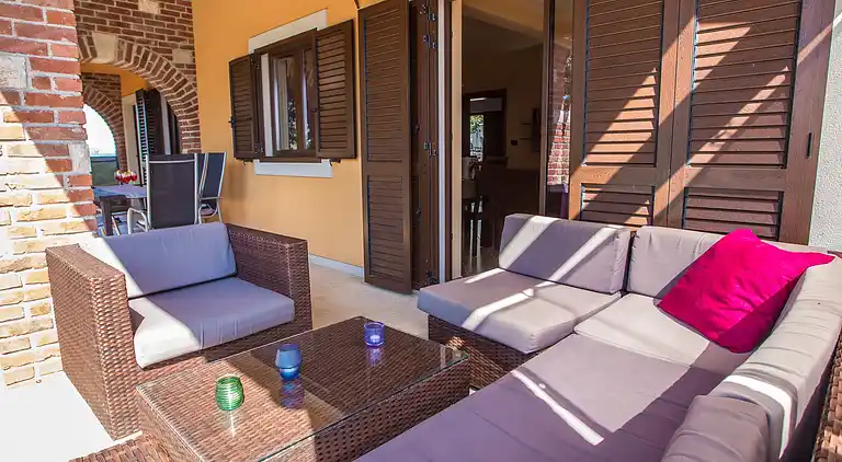 Beautiful villa with pool and a great garden