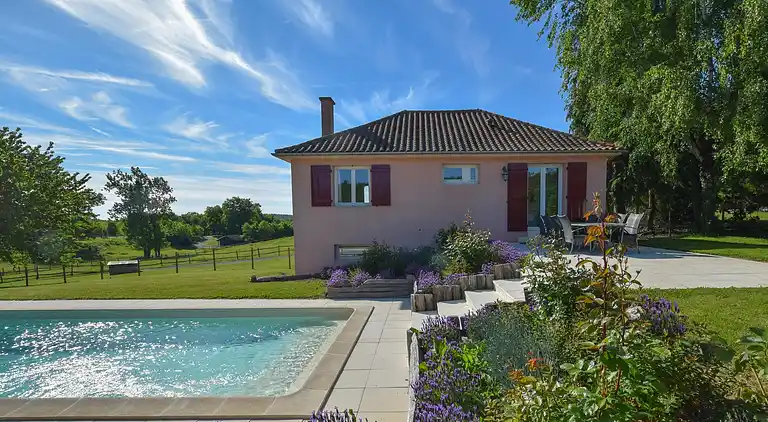 Ferienhaus in Génis