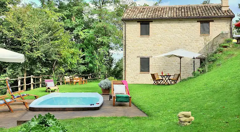 Villa i Monte San Martino