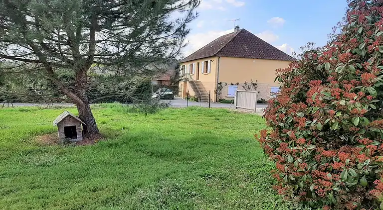 Holiday home in Thonac