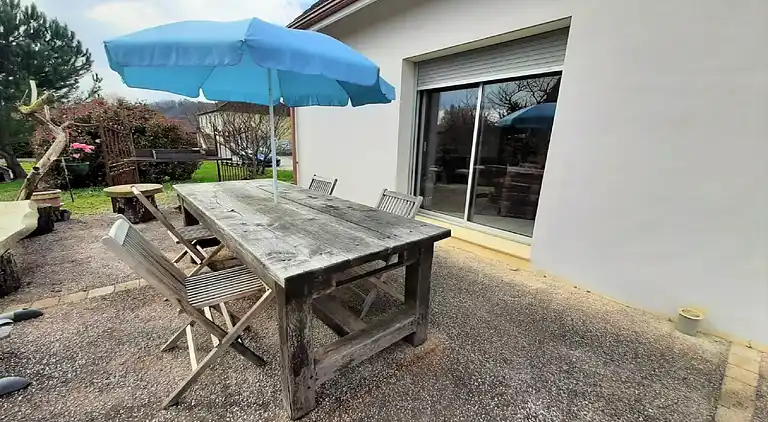 Holiday home in Thonac