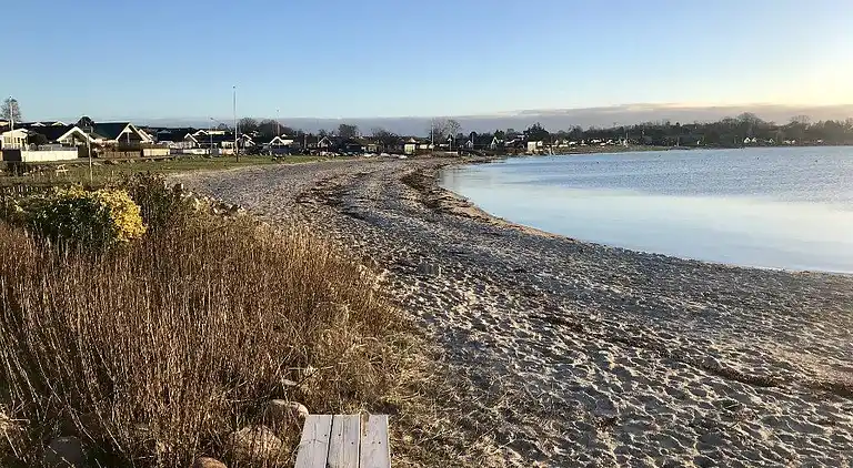 Sommerhus ved Følle Strand